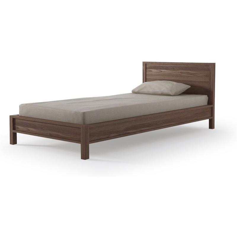 Karpenter Solid Bed